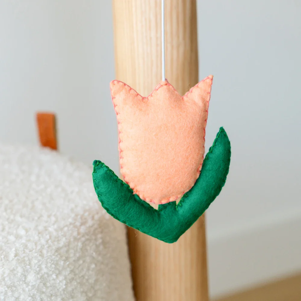 Limited Edition Blooming Tulip Pom-Poms - Image 5