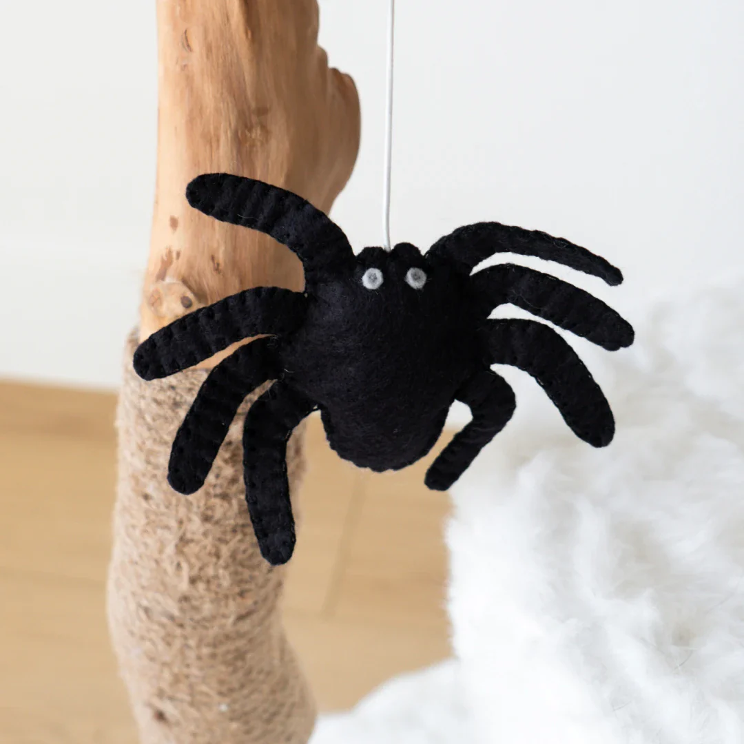 Limited Edition Halloween Pom-Poms - Image 10