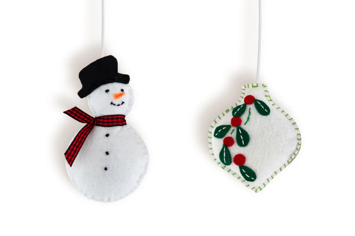 Limited Edition Holiday Pom-Poms - Image 6