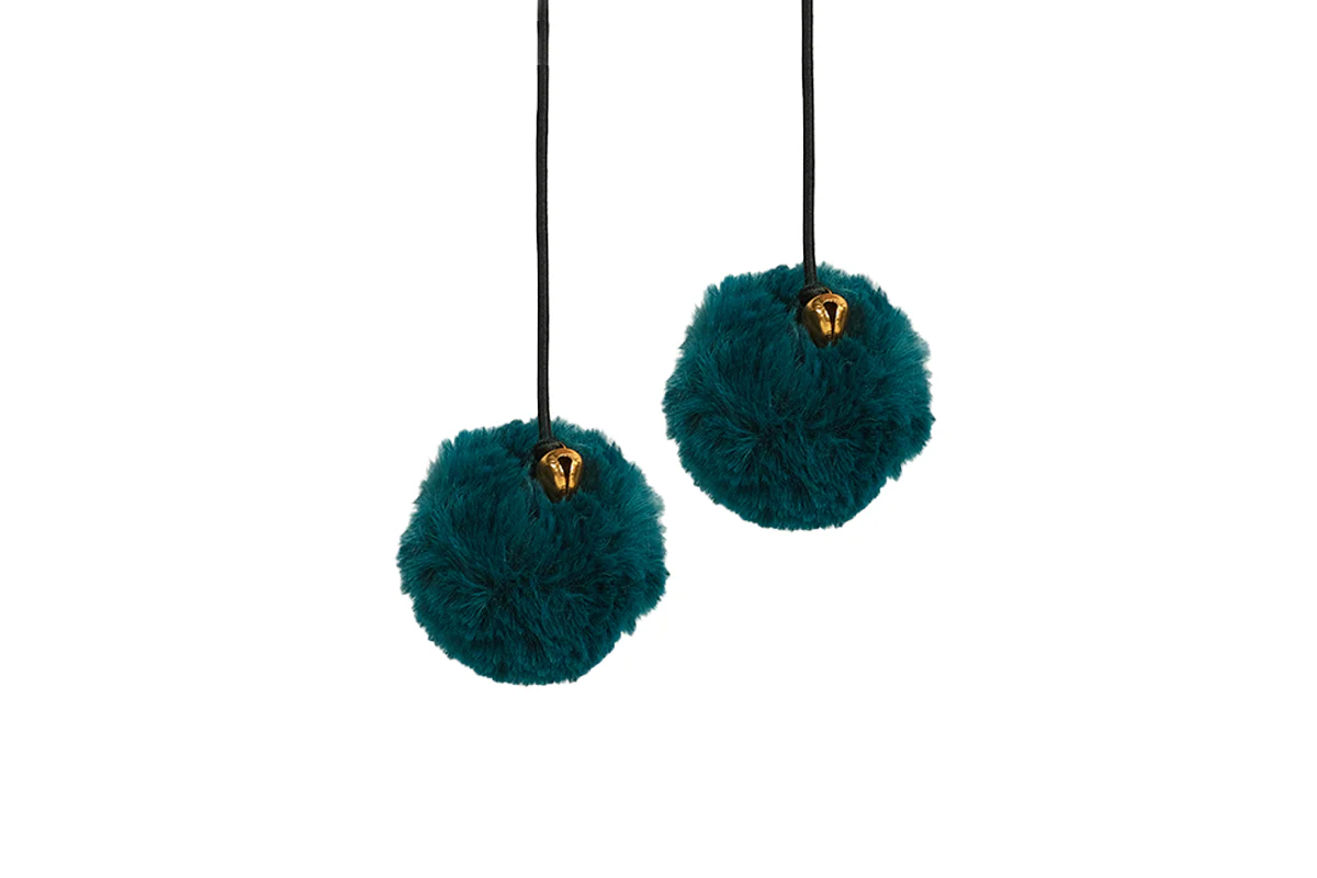 Pom-Pom Balls (Set of 2) - Image 16