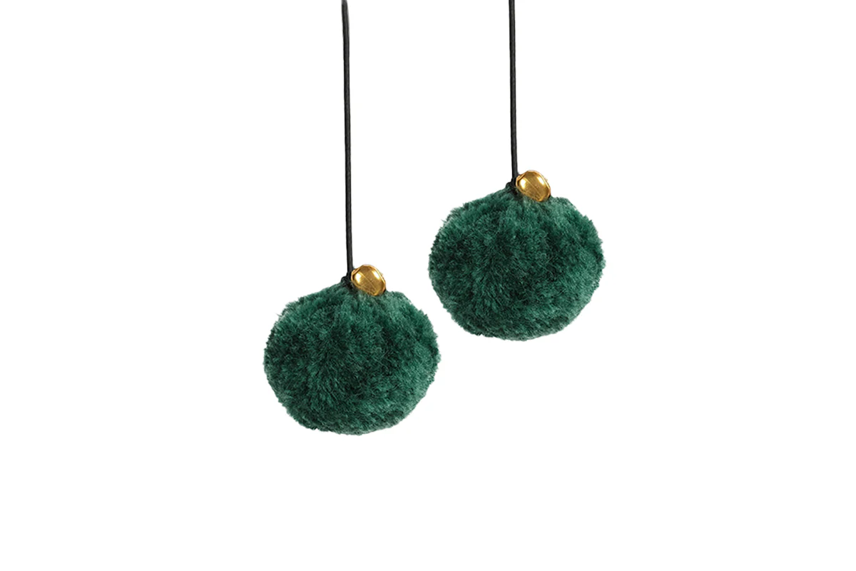 Pom-Pom Balls (Set of 2) - Image 19